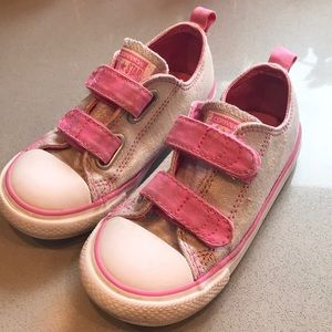 Pink & silver Velcro converse , size 9 toddler
